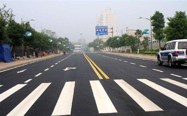 皮山标线涂料在皮山环氧地坪项目中的选择与应用